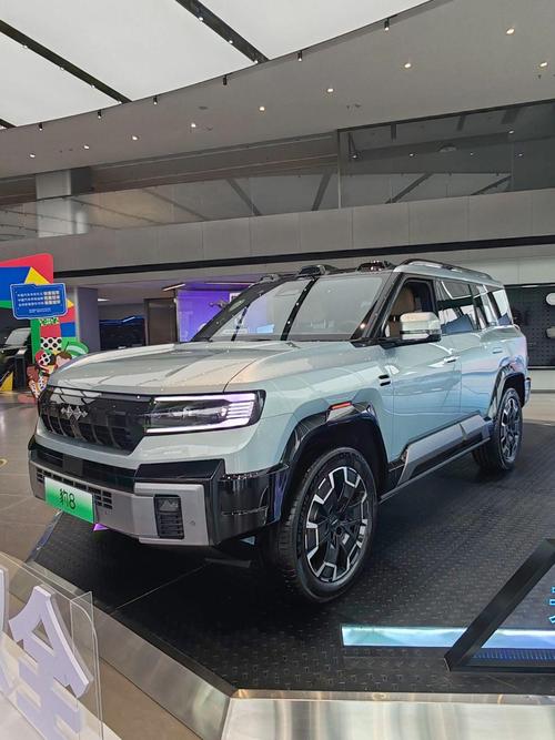 广州58比亚迪方程豹硬派越野的爆款，英菲尼迪35周年与你共成长